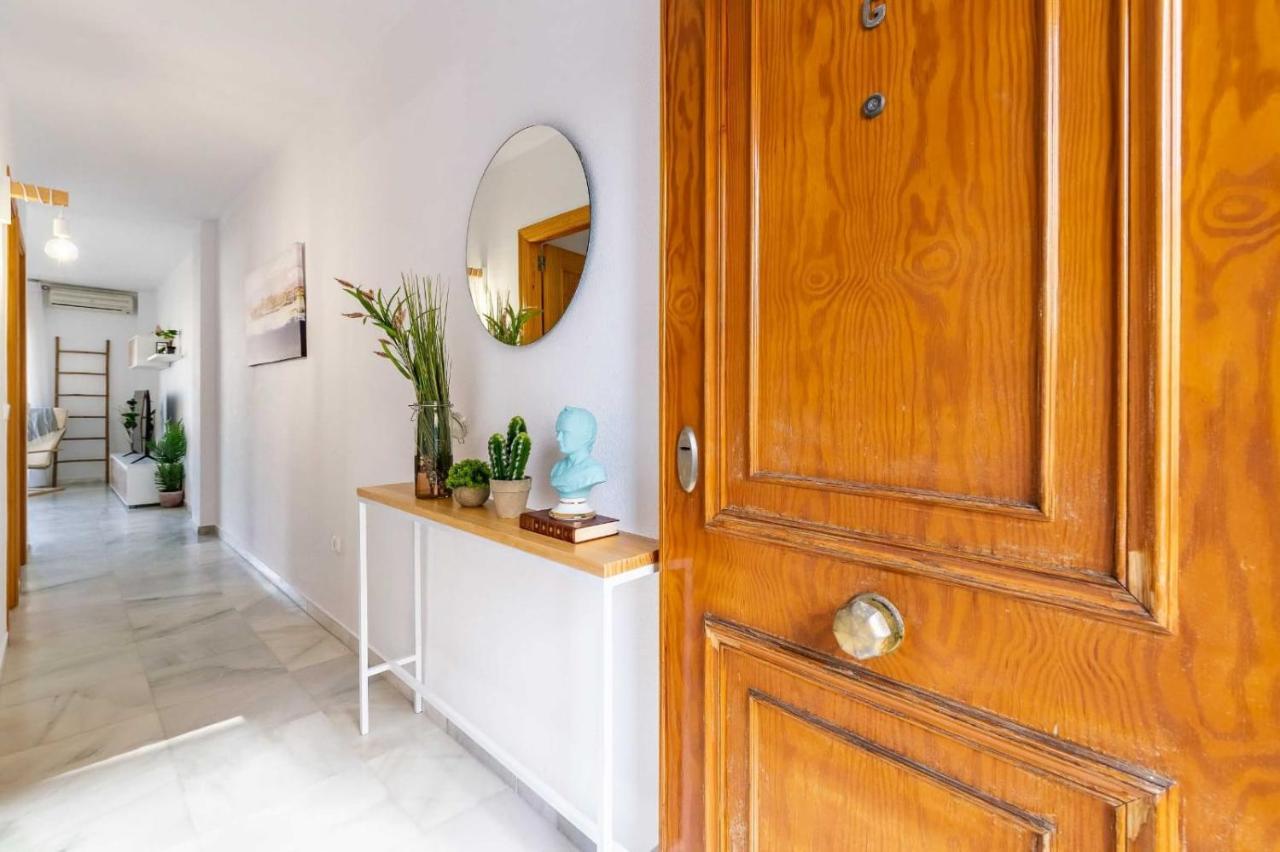 Fuengirola Los Boliches Paseo Maritimo Rey De Espana Esquina Lope De Vega 1 Dormitorio Mas Sofa Cama Salon Mas Cama Supletoria 외부 사진